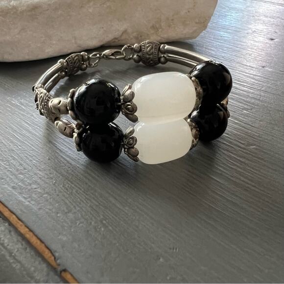 Polished Stones Silver Tone Bracelet - Picture 5 of 9